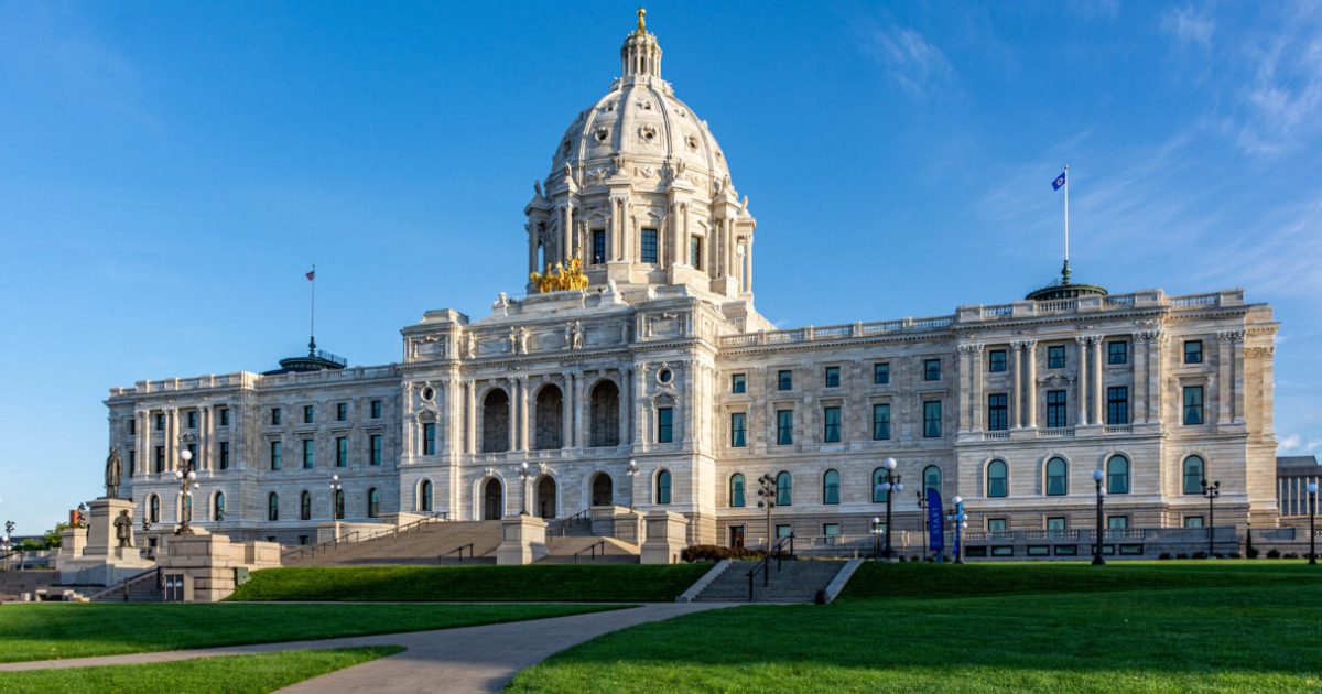 Minnesota Small Businesses Oppose Full-Time Legislature Constitutional Amendment