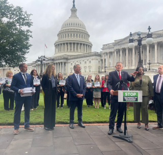 VIDEO: Mass. Small Business Owner Neil Abramson Speaks at NFIB Press Conference in Washington D.C. Urging Congress to make 20% Small Business Deduction Permanent