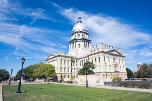 Illinois General Assembly Passes Bills Impacting Small Business