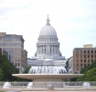 Tax Cuts on the Agenda - Budget Battles in the Wisconsin Legislature